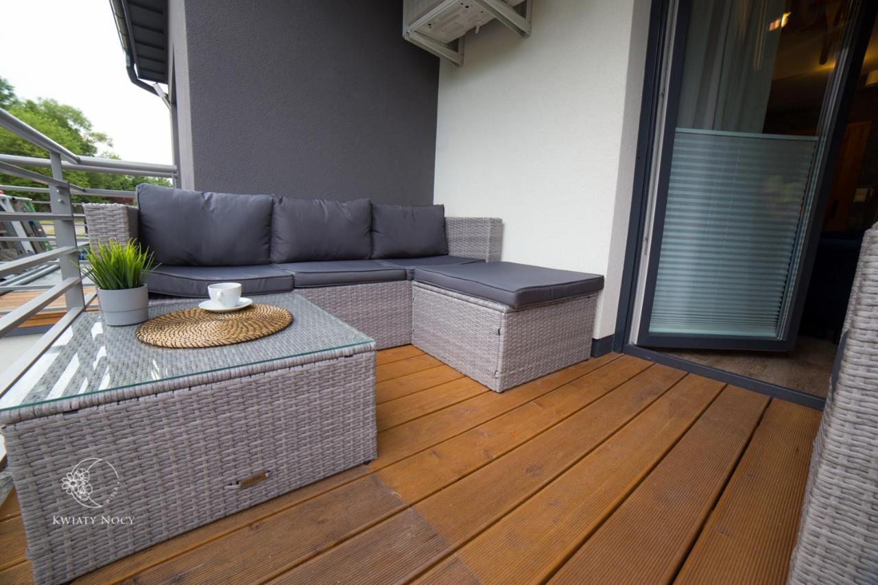 Apartamenty "Kwiaty Nocy" I "W Krainie Mchu" - Wisła Extérieur photo